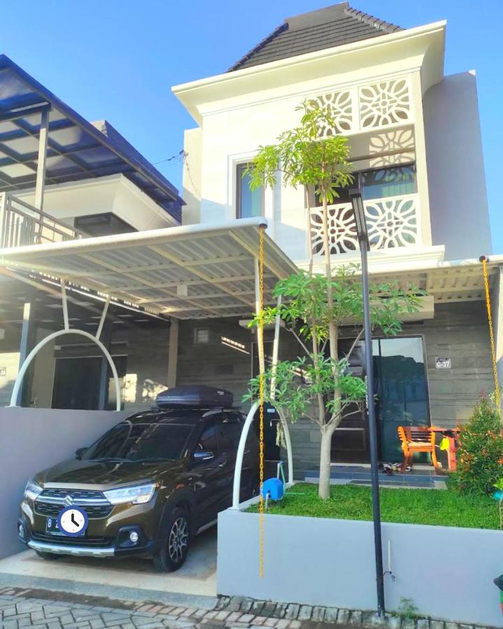 Family Villa Syariah C-37 Batu 巴图 外观 照片